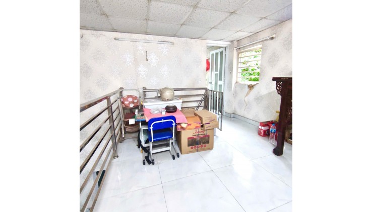 CHỈ 2.6TỶ -NHÀ 42M2 HẺM THẲNG 1 TRỤC RA HIỆP THÀNH 13 Q12 KHU DÂN CƯ SẦM UẤT, HẺM 4M